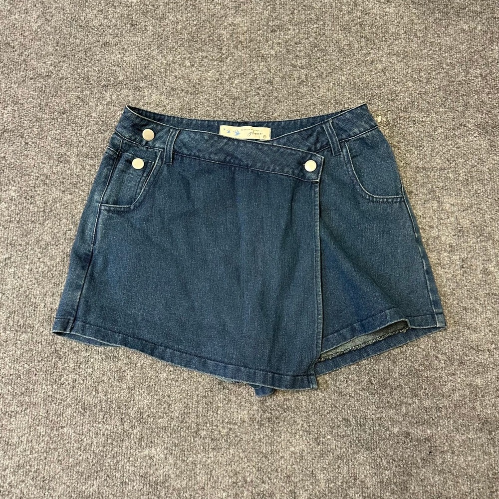 Grace Skort Womens Size M Dark Wash Denim Wrap Front Casual Stretch Mini Short